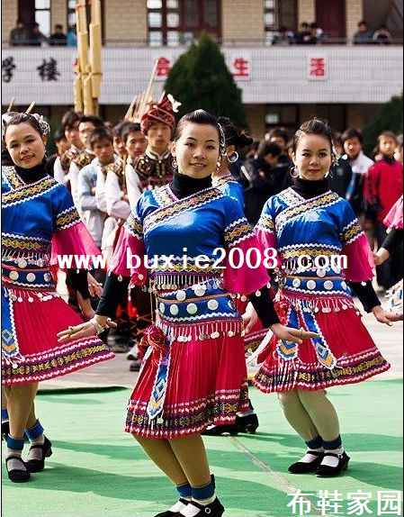  庆五一民族舞蹈一-14P 