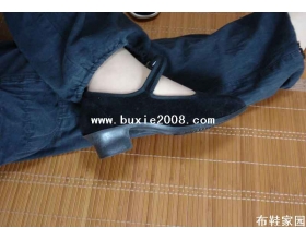  高跟黑布鞋（5P） 