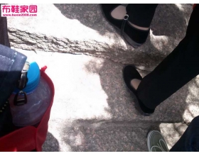  风景区穿方口布鞋的游客(1)改良版，不喜勿进20P 