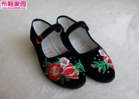  云南绣花黑高布鞋10P 