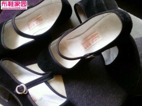  妹妹刚脱下来的36码黑高6P 