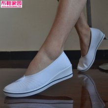  喜欢的坡跟护士鞋5P 